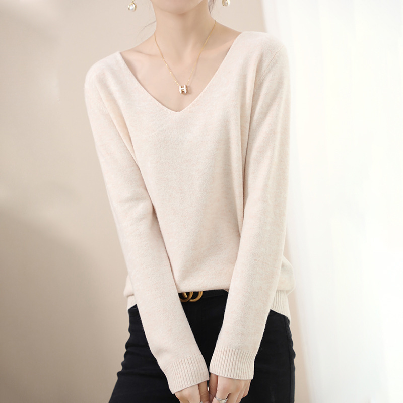 Autumn And Winter Women Elegant Solid Color Long Sleeve Sweater