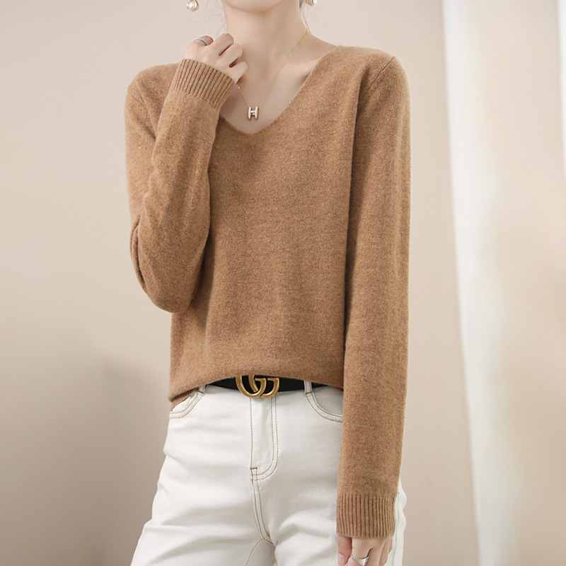 Autumn And Winter Women Elegant Solid Color Long Sleeve Sweater