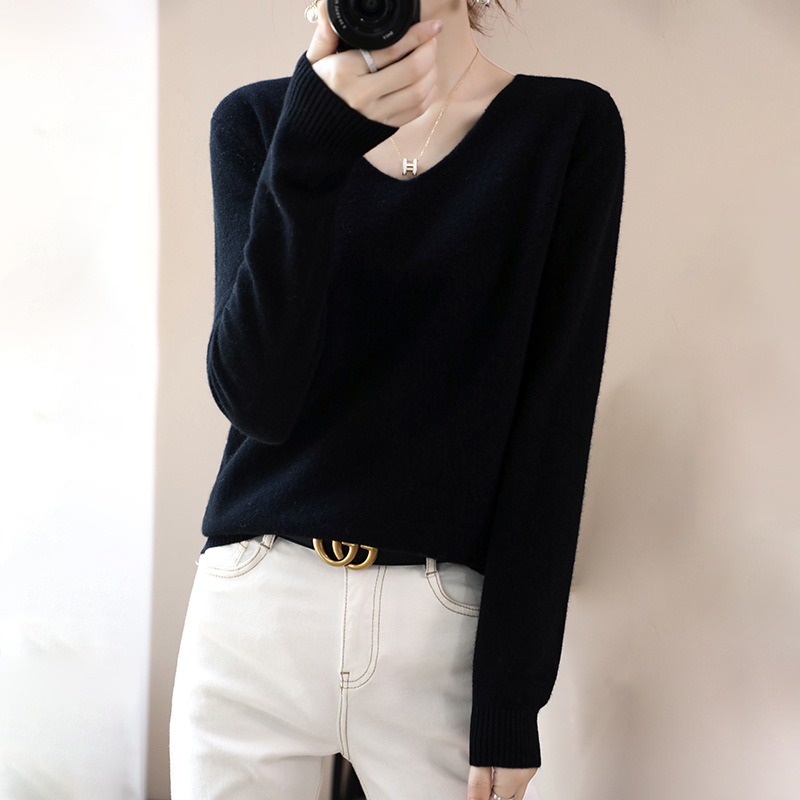 Autumn And Winter Women Elegant Solid Color Long Sleeve Sweater