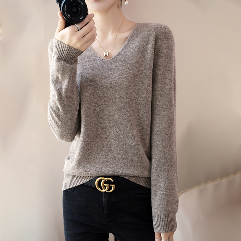 Autumn And Winter Women Elegant Solid Color Long Sleeve Sweater