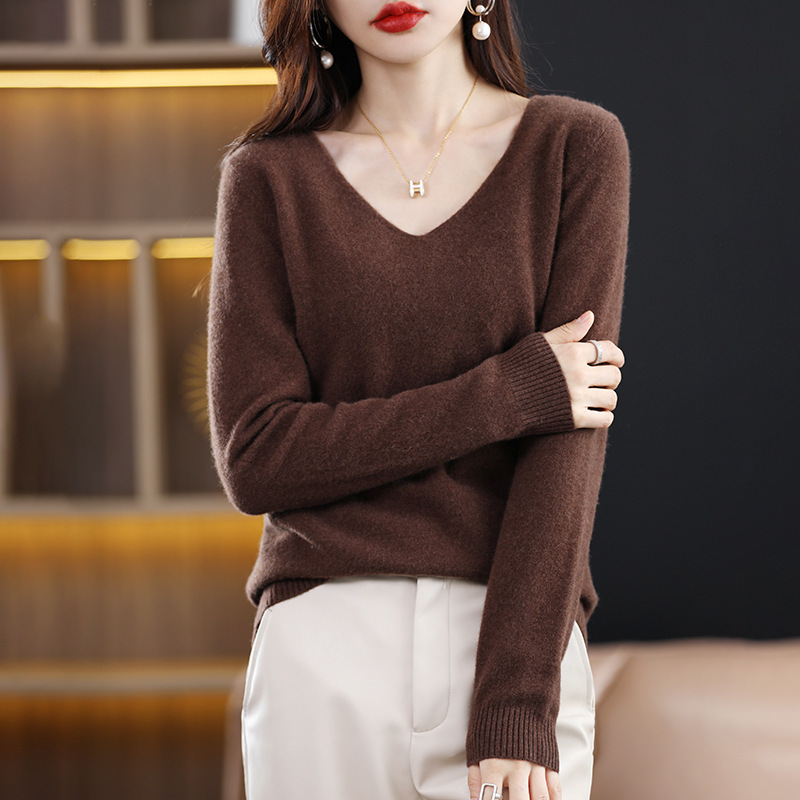 Autumn And Winter Women Elegant Solid Color Long Sleeve Sweater